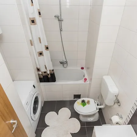Neno Apartmán Makarská