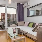 Neno Apartment Makarska