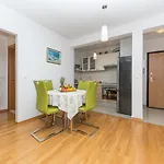 Neno Apartment Makarska