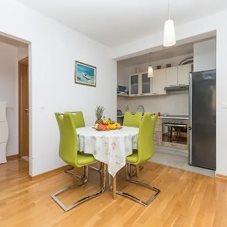 Apartmán Neno *