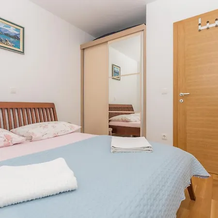 Neno * Makarska